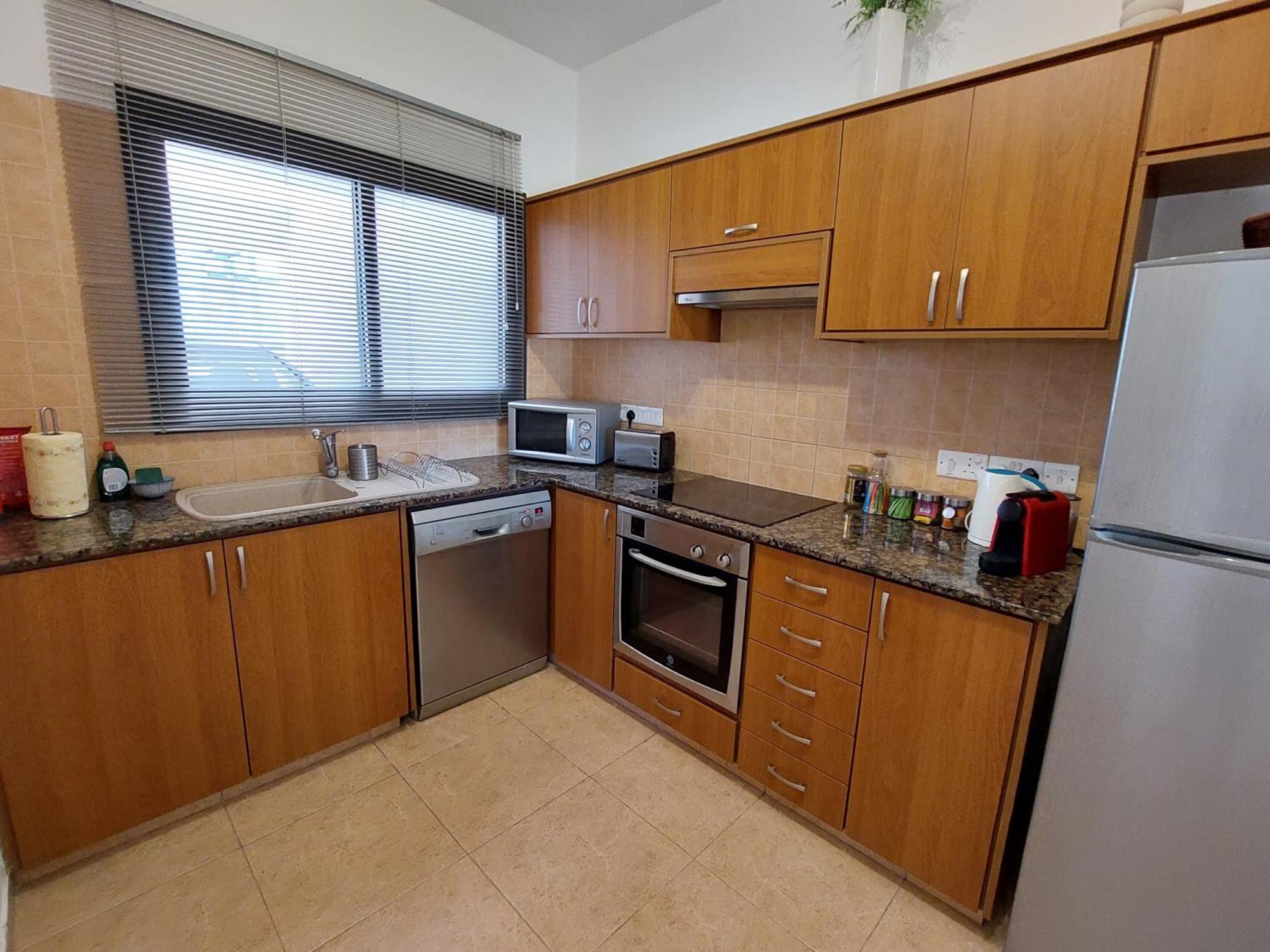 Pool Side 2 Bedroom Queens Gardens Complex Paphos Exterior photo